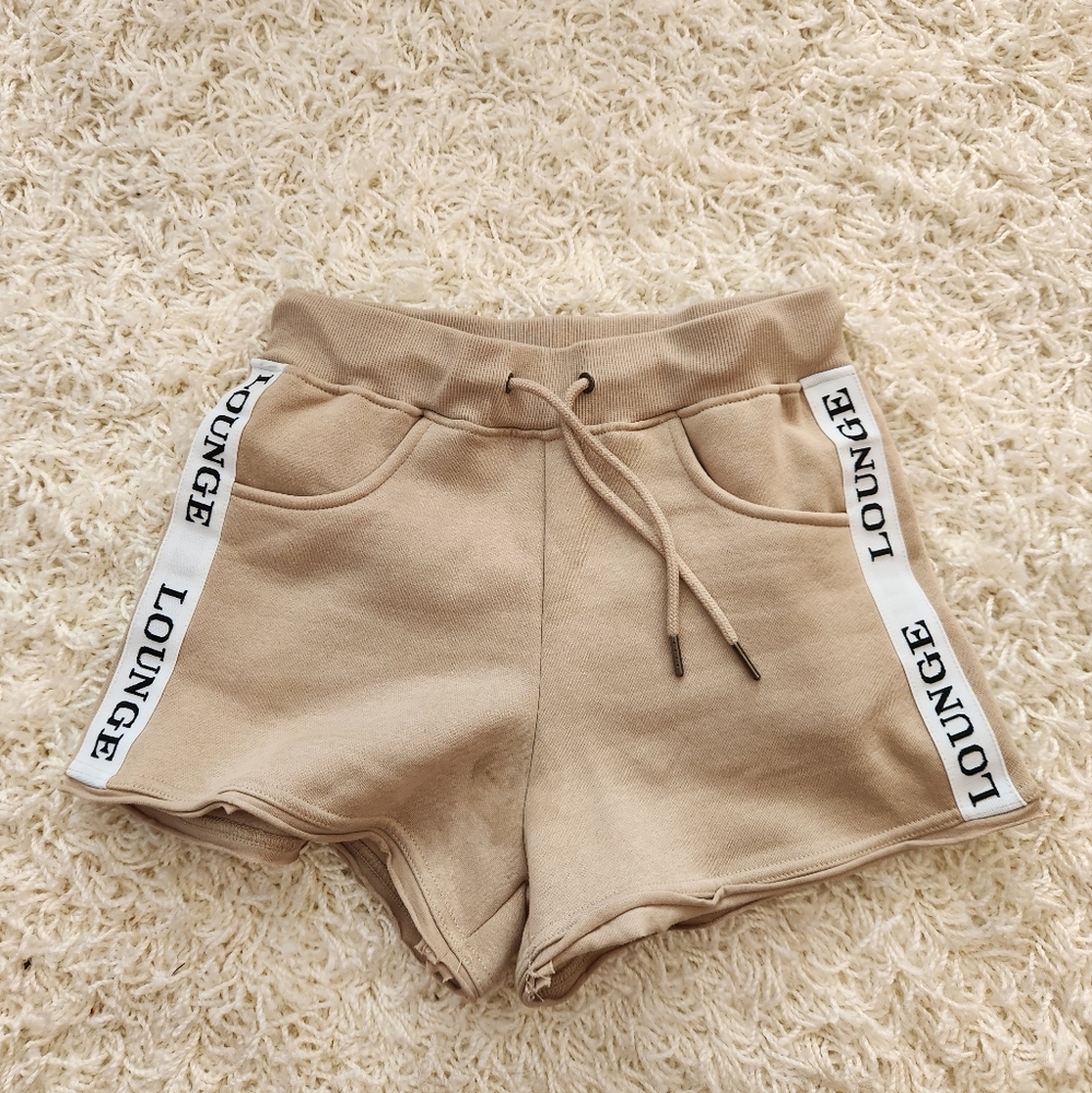 Loungewear shorts, tan, size small